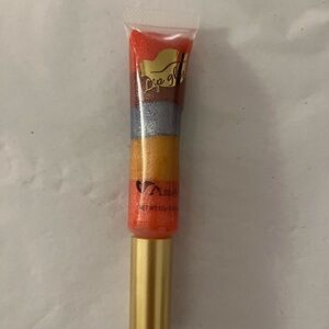 Amuse Lip Gloss brand new